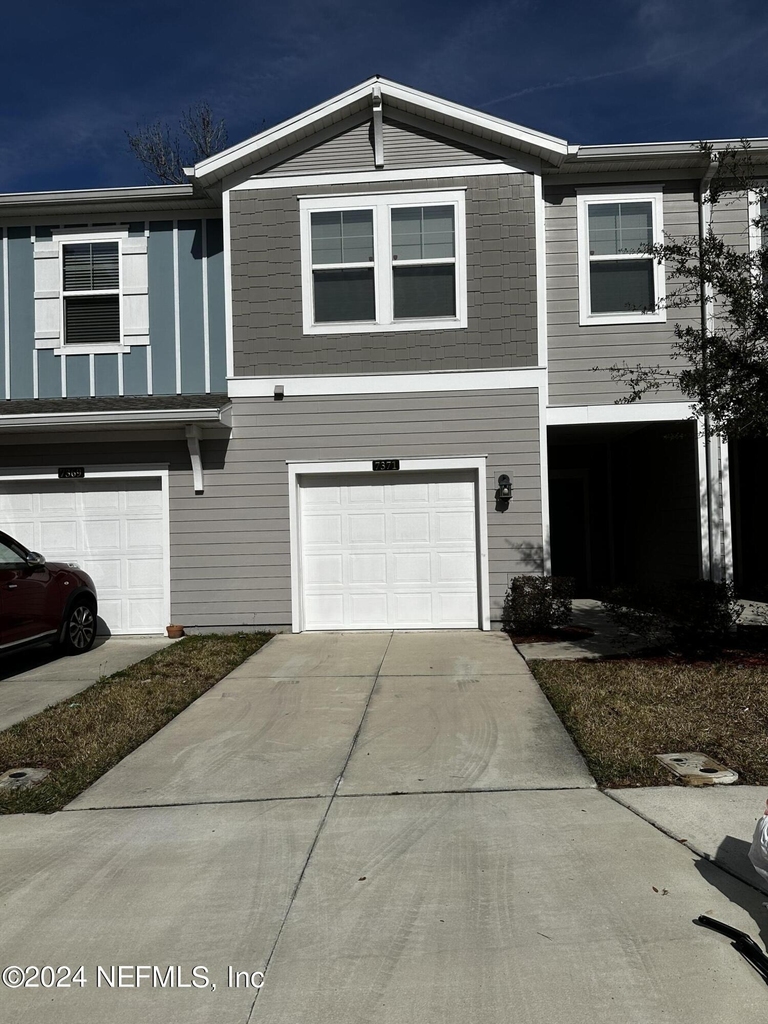 7371 Palm Hills Drive - Photo 3