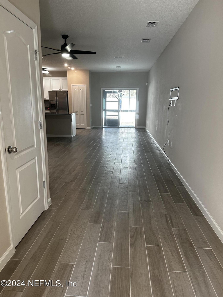 7371 Palm Hills Drive - Photo 5