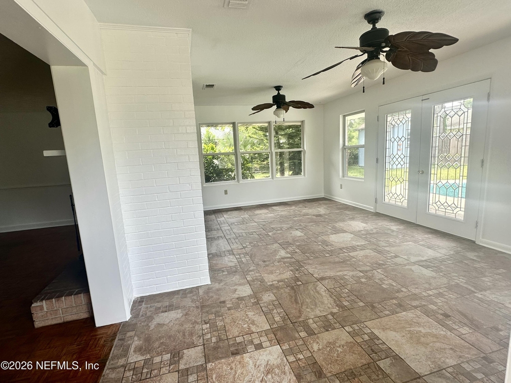 1148 Montego Road E - Photo 3