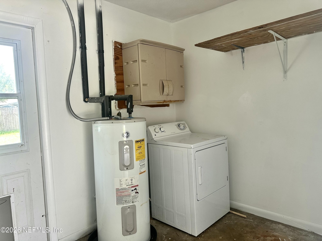 1148 Montego Road E - Photo 17