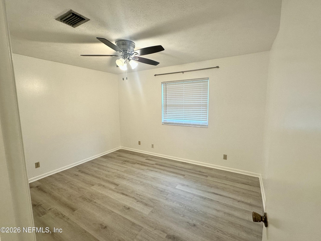 1148 Montego Road E - Photo 10