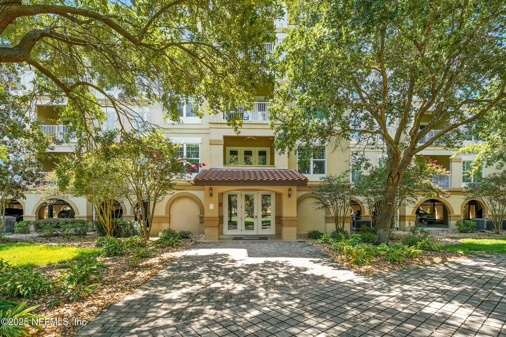 4300 South Beach Parkway - Photo 0