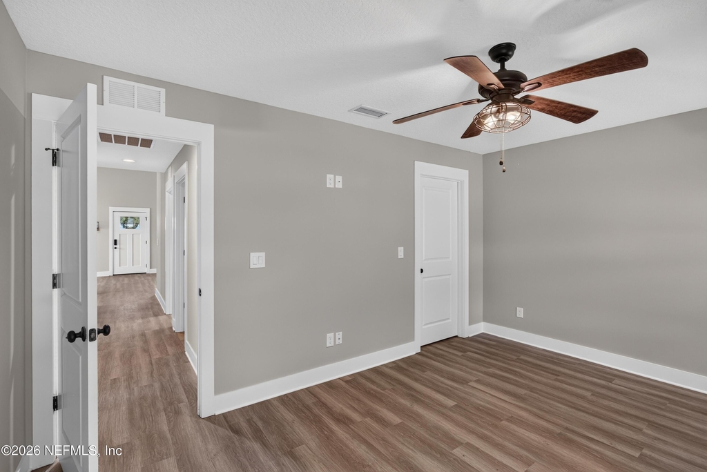 2855 N Eighth Street - Photo 13