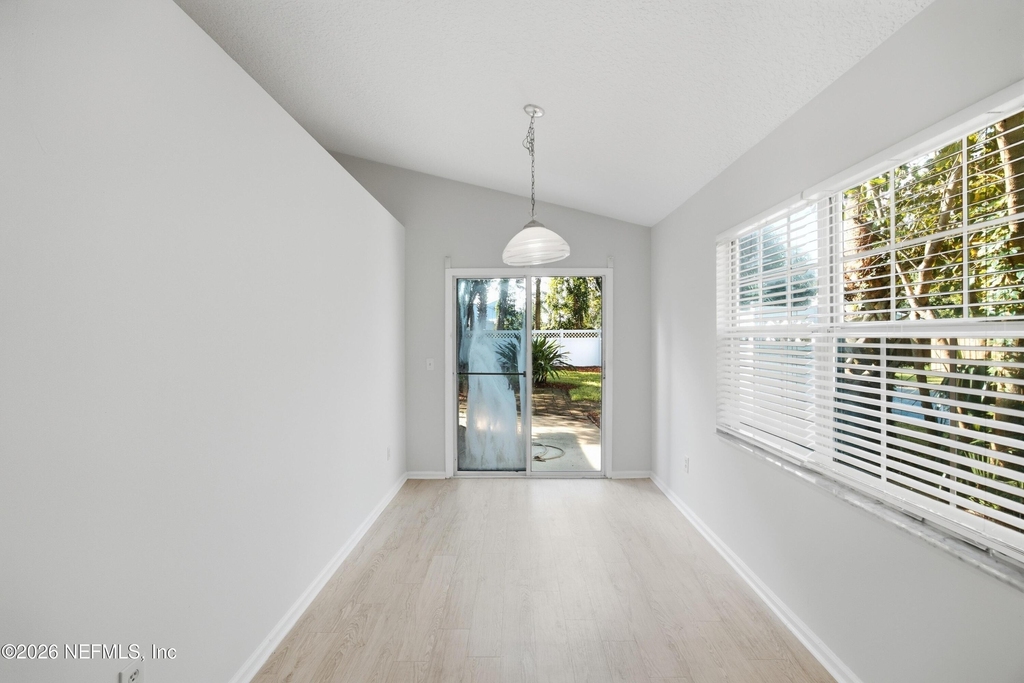 678 5th Avenue N - Photo 12