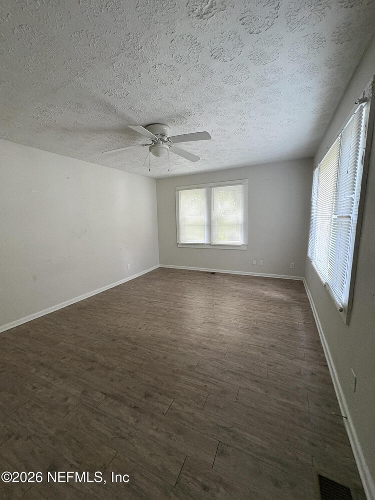 5779 Sw Carver Circle - Photo 9