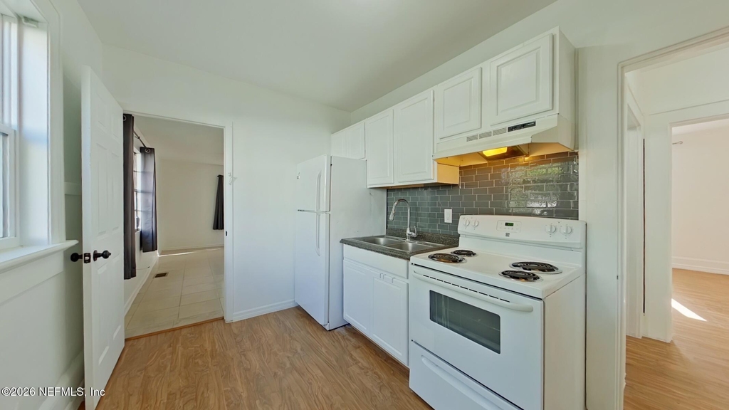 1558 Landon Avenue - Photo 3