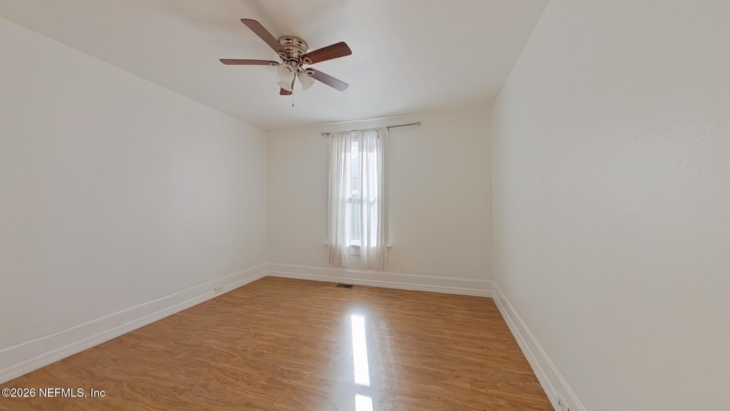 1558 Landon Avenue - Photo 13