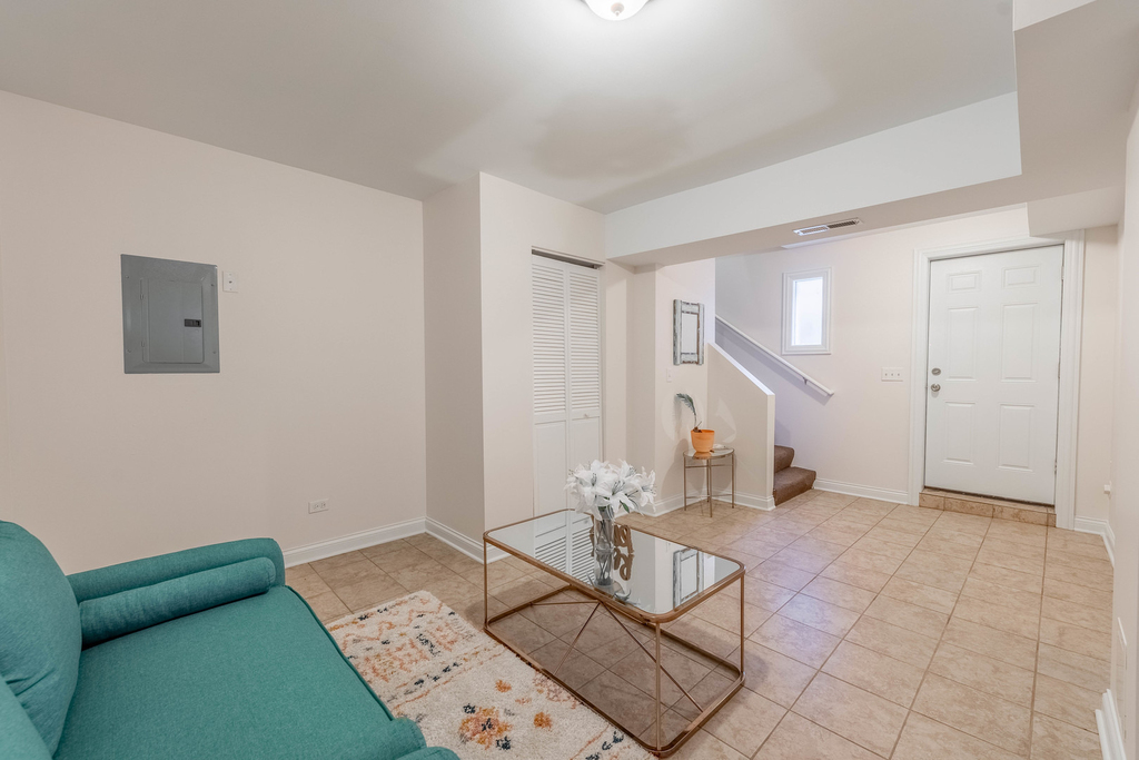 2011 W Cullerton Street - Photo 10