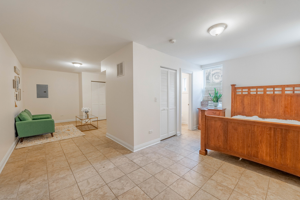2011 W Cullerton Street - Photo 11