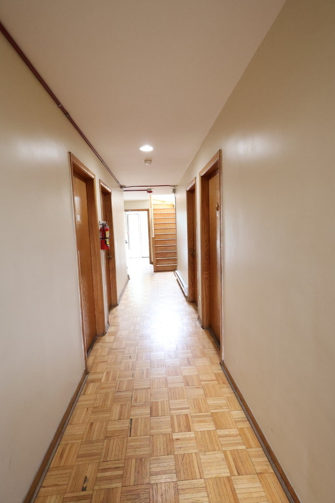 420 Beach Avenue - Photo 10