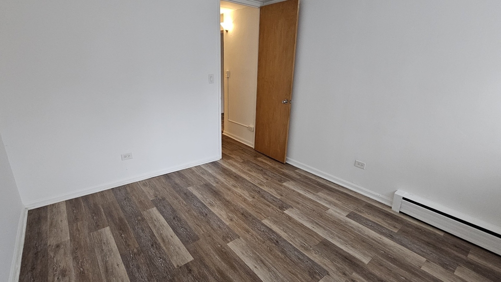 5906 N Sheridan Road - Photo 10