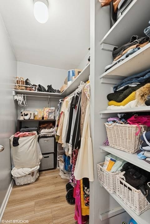 211 E Ohio Street - Photo 12