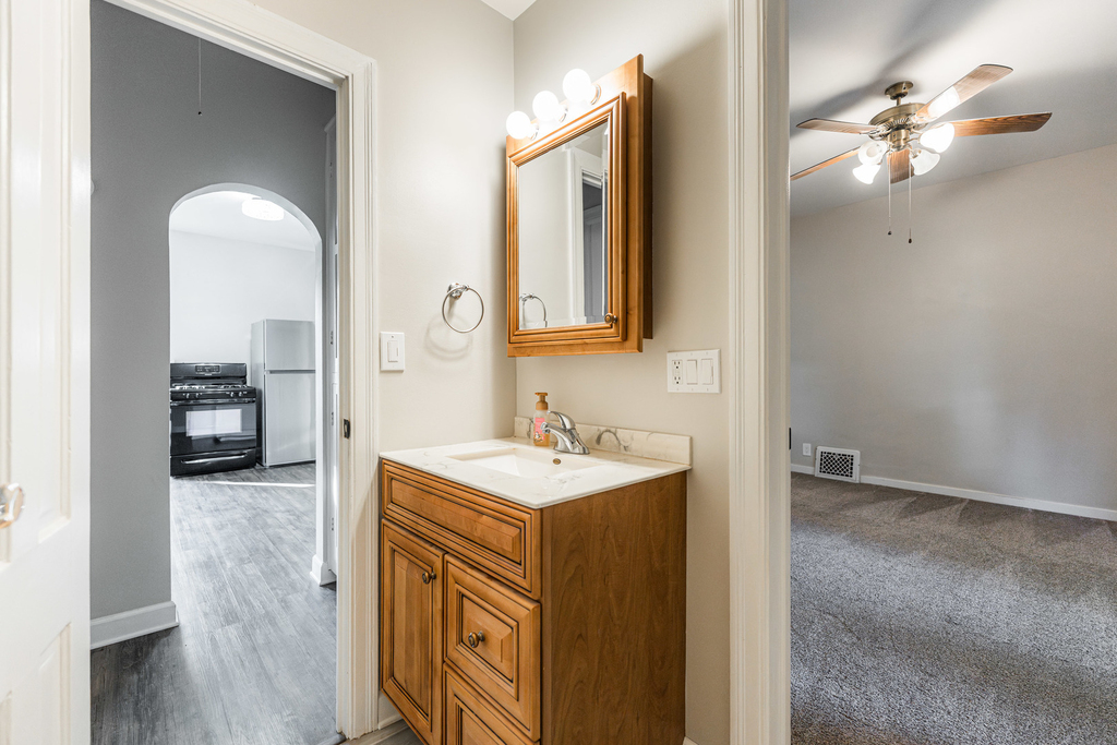 113 Elm Street - Photo 18