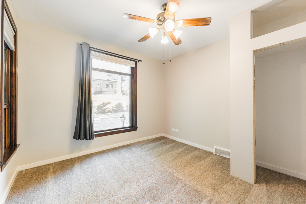 113 Elm Street - Photo 15