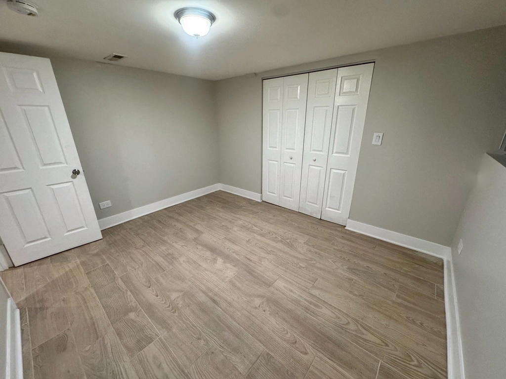 14635 Woodlawn Avenue - Photo 19