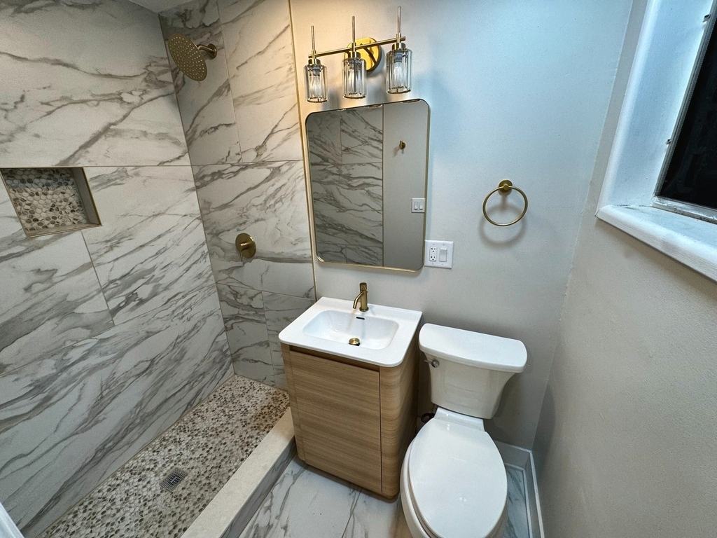 14635 Woodlawn Avenue - Photo 5