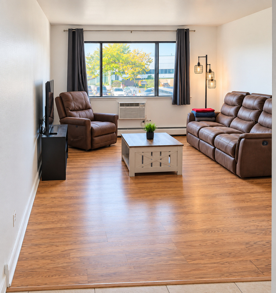 5358 N Cumberland Avenue - Photo 2
