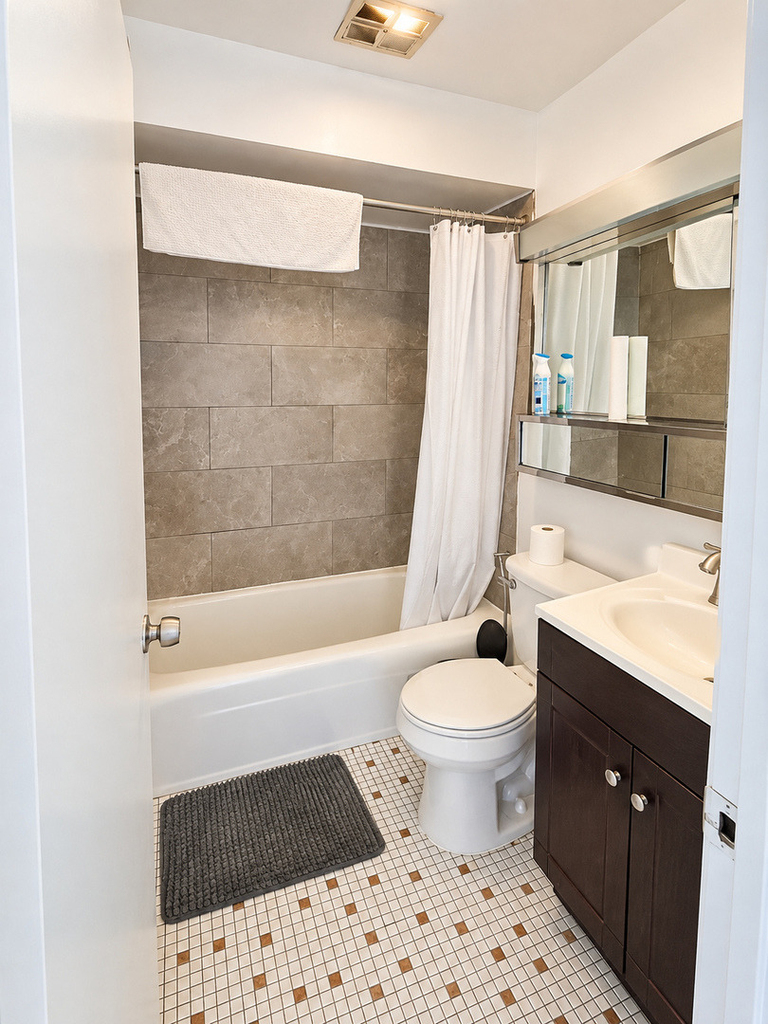 5358 N Cumberland Avenue - Photo 7
