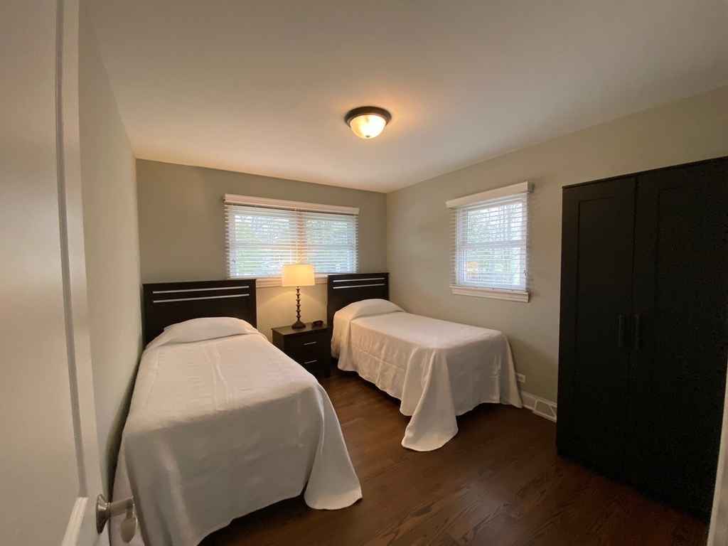 340 Sycamore Drive - Photo 11