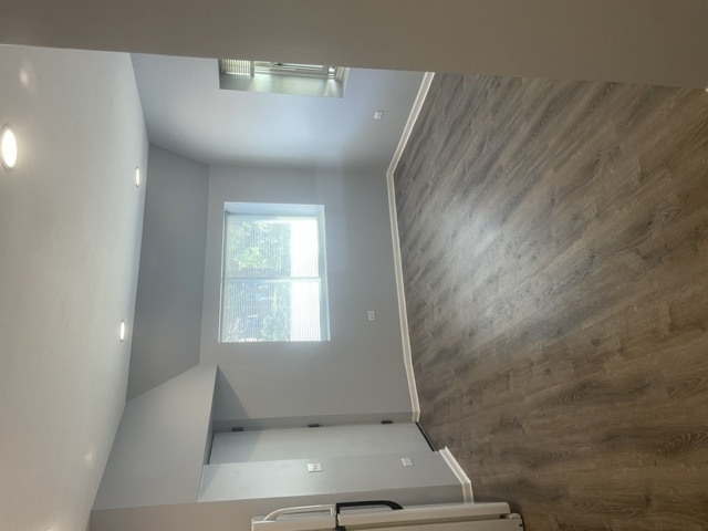 1721 Sheridan Road - Photo 2