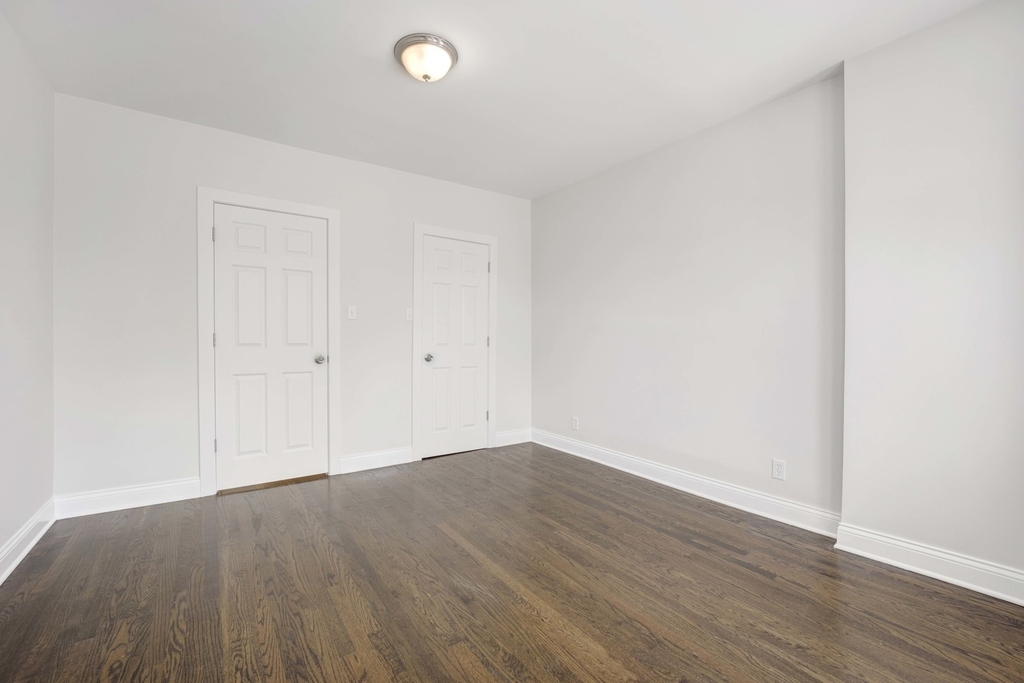 4406 W Altgeld Street - Photo 10