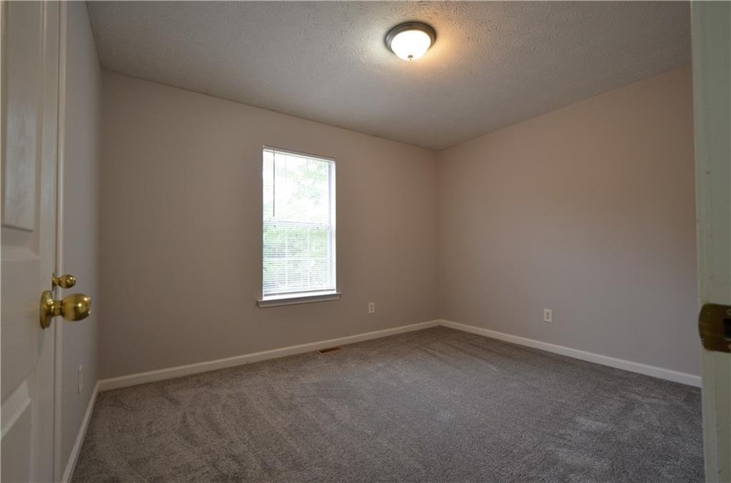 240 Bridge Landing - Photo 10