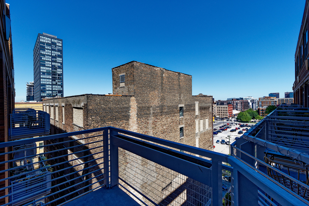 933 W Van Buren Street - Photo 14