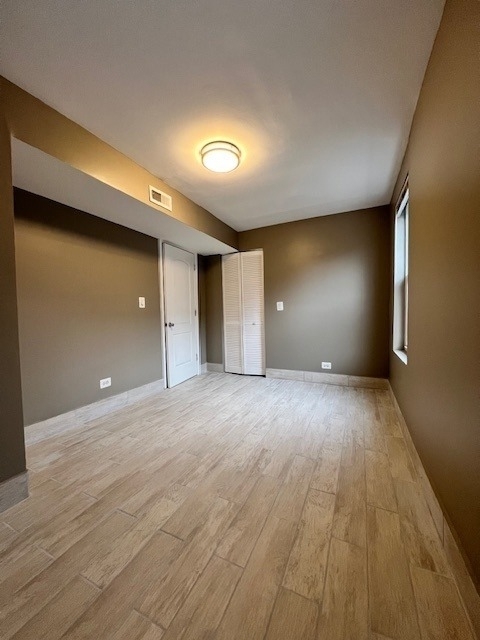 2835 N Ridgeway Avenue - Photo 12