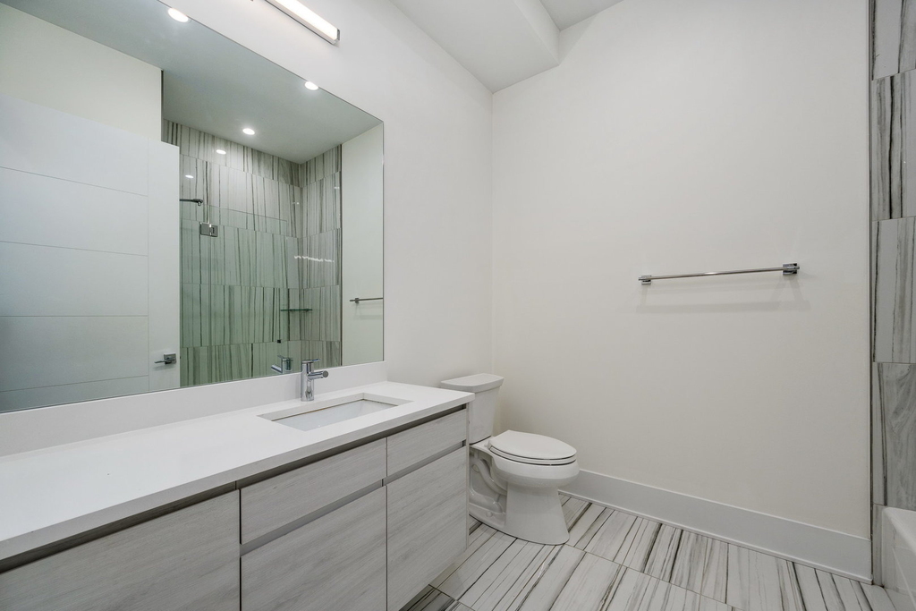 159 W North Avenue - Photo 13