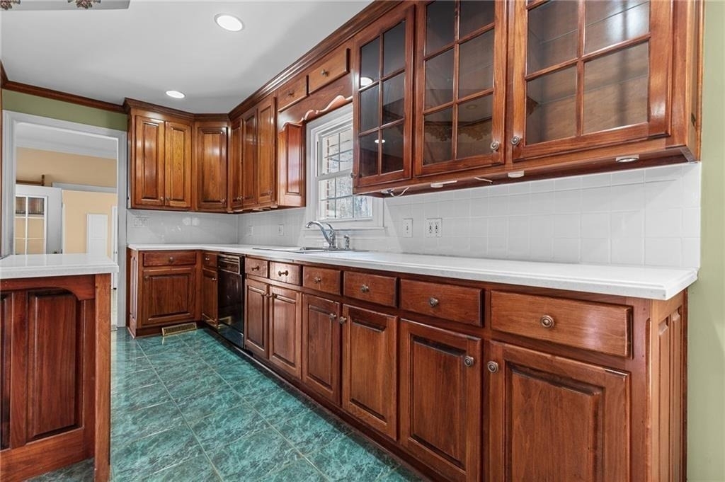1560 Sever Road - Photo 13