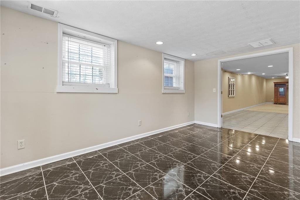 1560 Sever Road - Photo 48