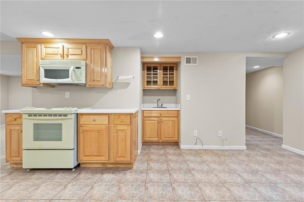 1560 Sever Road - Photo 45