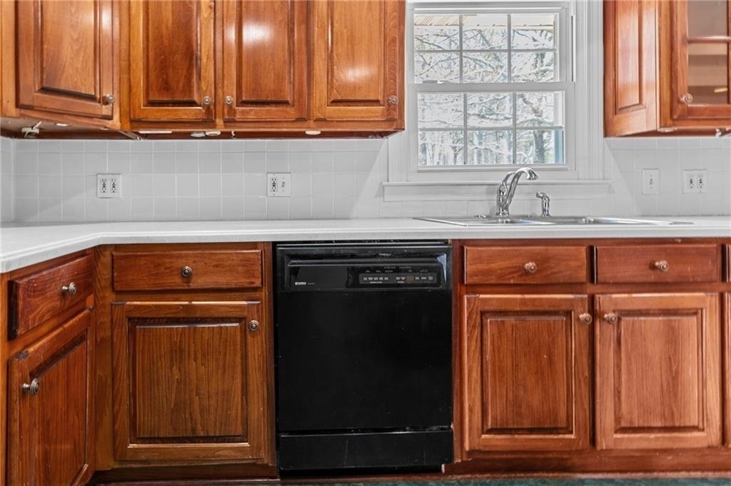 1560 Sever Road - Photo 12