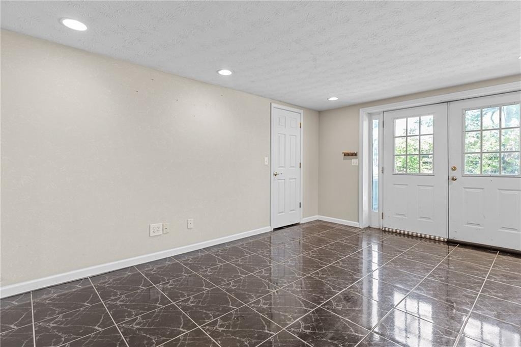 1560 Sever Road - Photo 47
