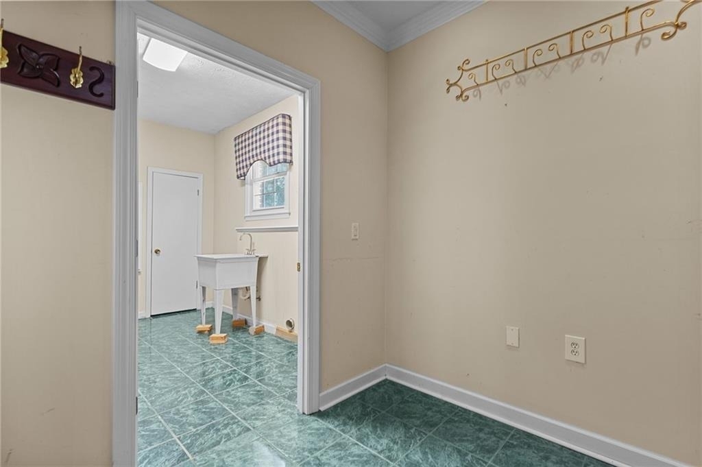 1560 Sever Road - Photo 34