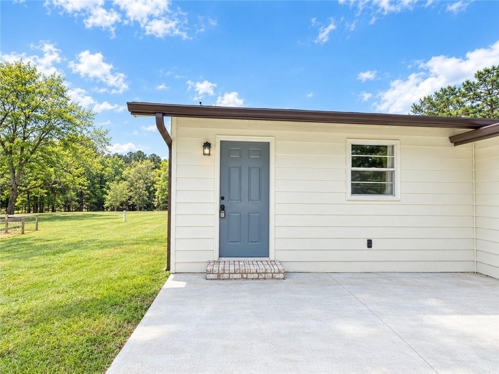 801 Peeples Valley Road Nw - Photo 1