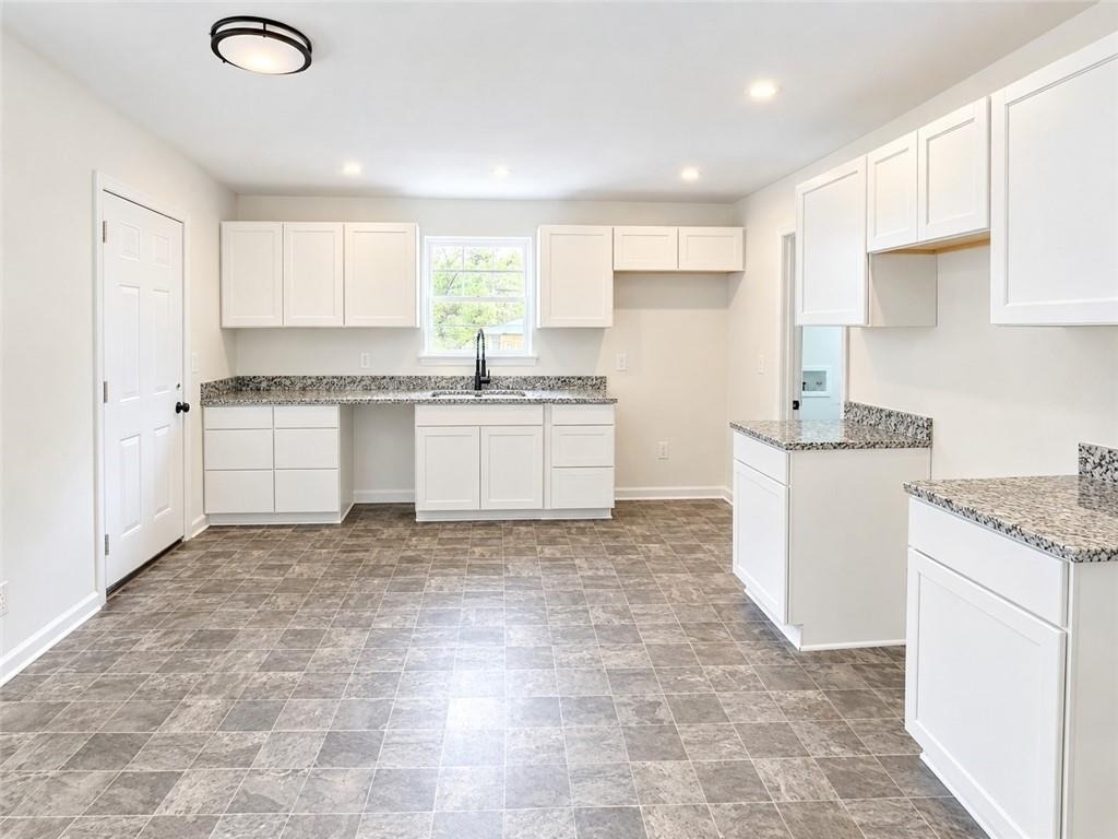 801 Peeples Valley Road Nw - Photo 2