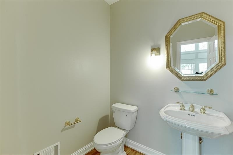 9345 Riverclub Parkway - Photo 19
