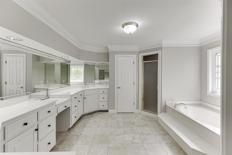 9345 Riverclub Parkway - Photo 39