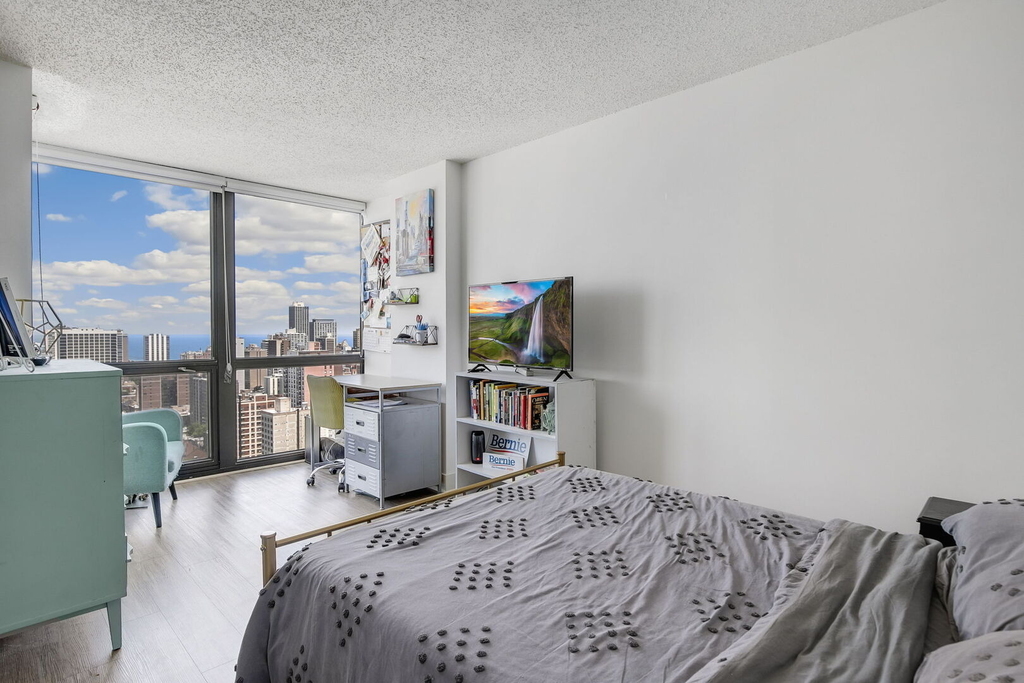 1122 N Clark Street - Photo 6