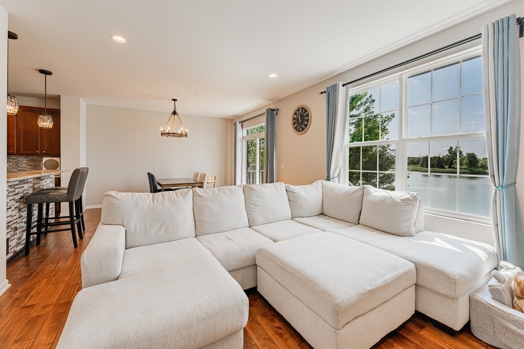 2832 Henley Lane - Photo 8