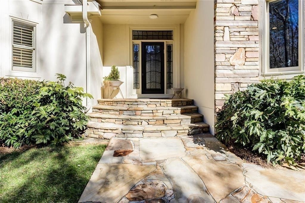 325 Riverhall Court - Photo 1