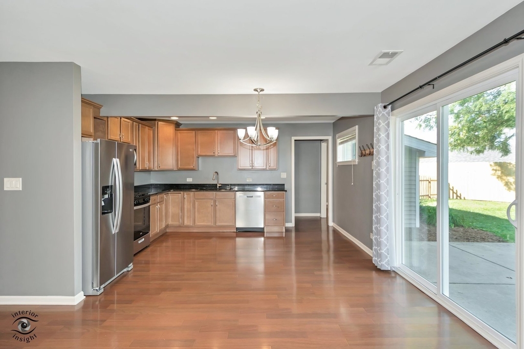 8600 169th Street - Photo 5