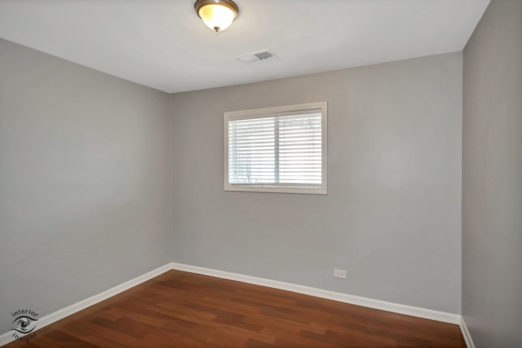 8600 169th Street - Photo 10