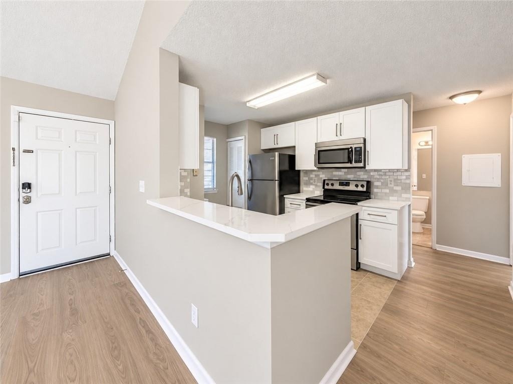 1107 Sandy Lane Drive - Photo 4