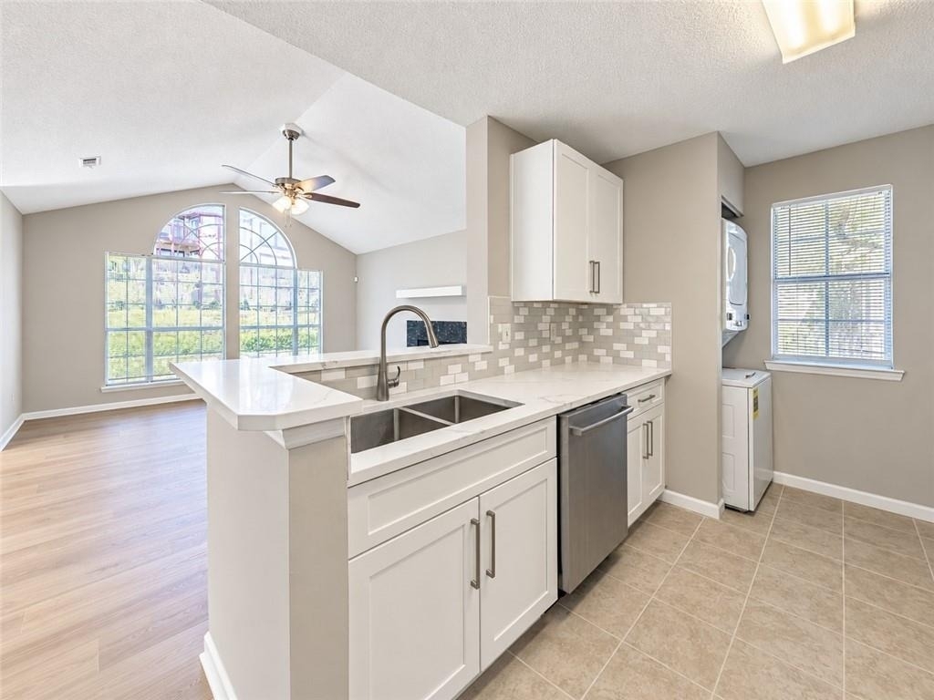 1107 Sandy Lane Drive - Photo 6