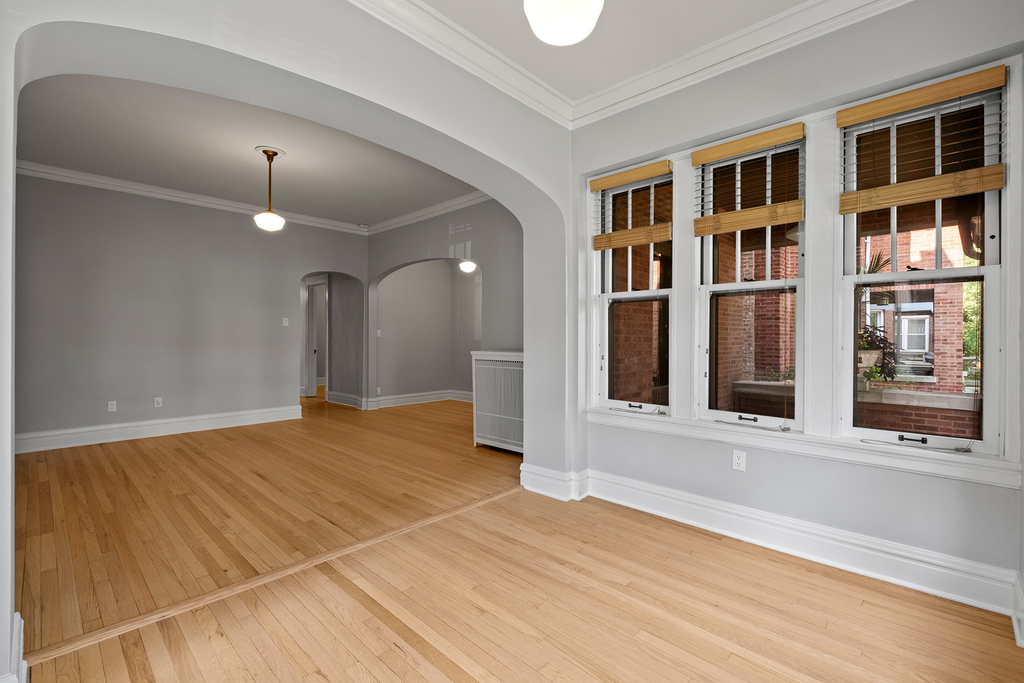 1335 W Thorndale Avenue - Photo 3