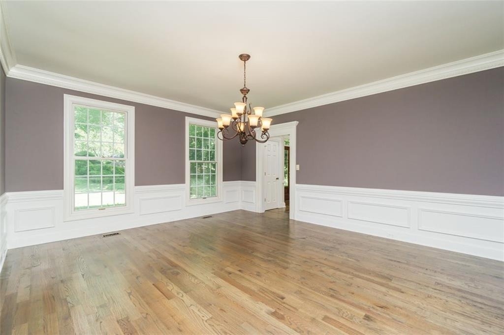 565 River Chase Point - Photo 3