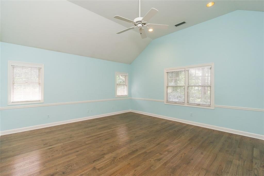 565 River Chase Point - Photo 17