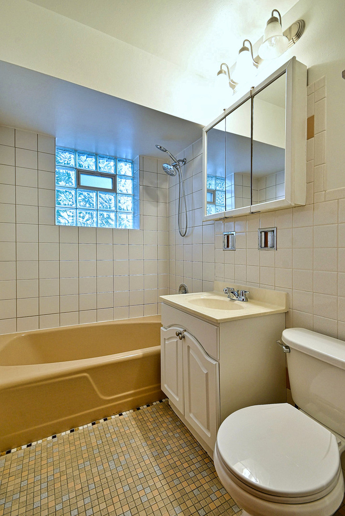 7610 W Belmont Avenue - Photo 13